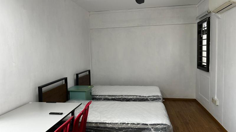 Prop-GPT: HDB Apartment: D22 Boon Lay 666A Jurong West Street 65
