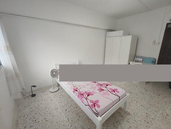 Prop-GPT: HDB Apartment: D16  604 Bedok Reservoir Road