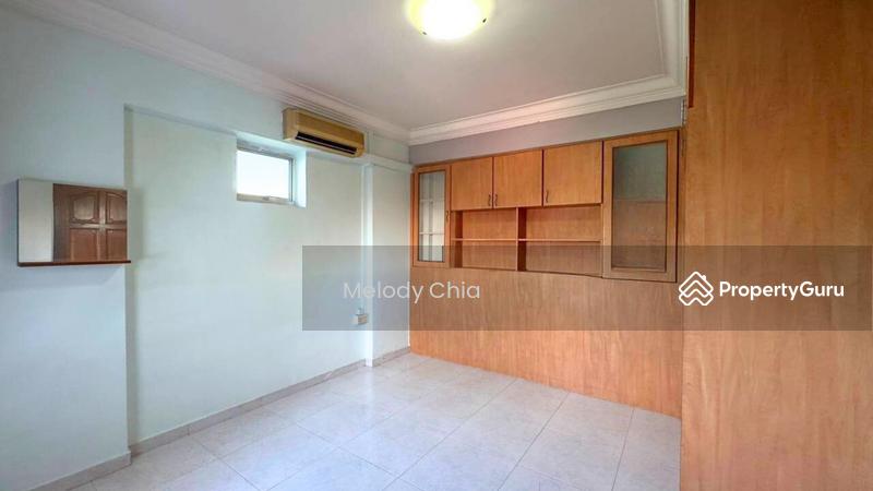Prop-GPT: HDB Flat: D23 Choa Chu Kang 502 Choa Chu Kang Street 51