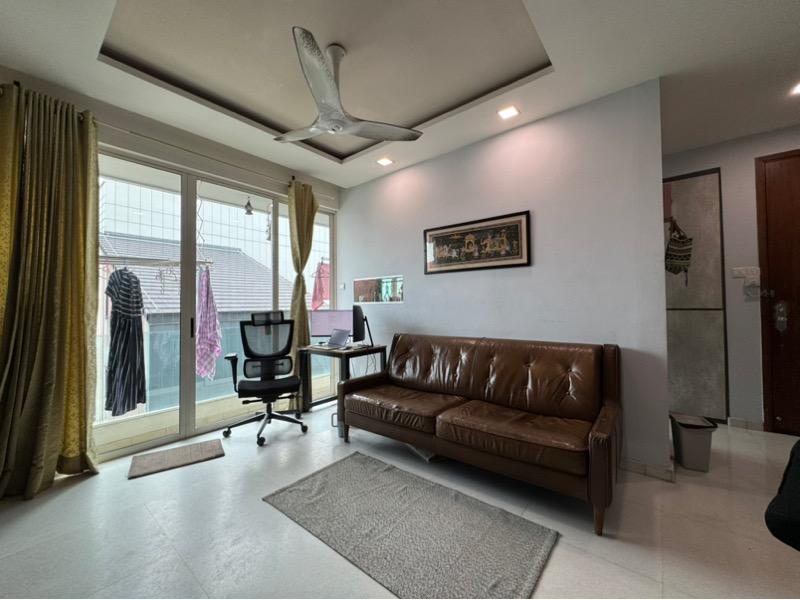 Prop-GPT: Apartment: D19  Leith Grove