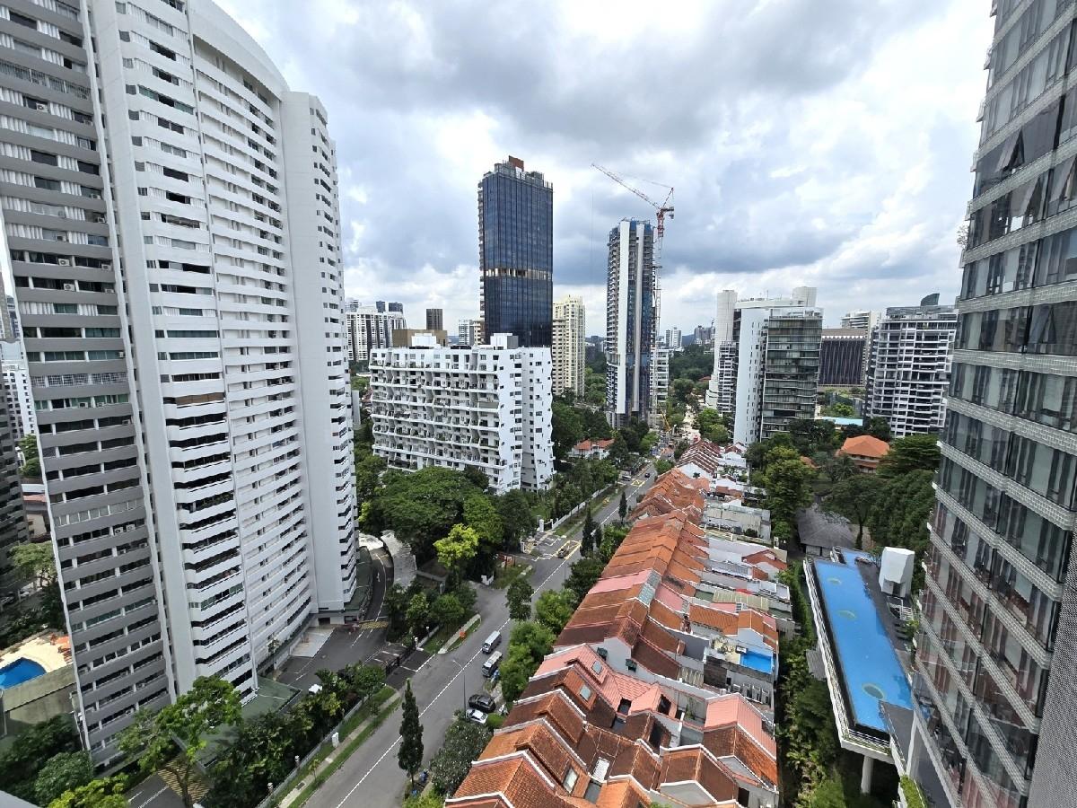 Prop-GPT: Condominium: D12  Beacon Heights