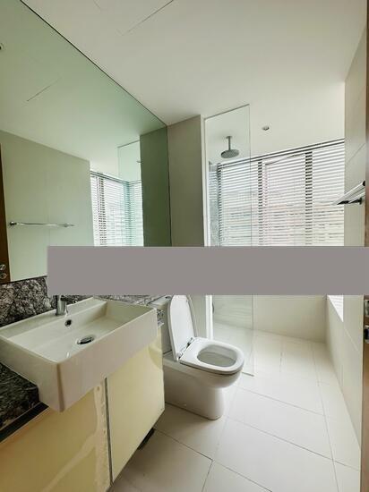 Oasis Garden Condominium For Rent, $4,200, 2 Bed 2 Bath 947 sqft $4.44 psf