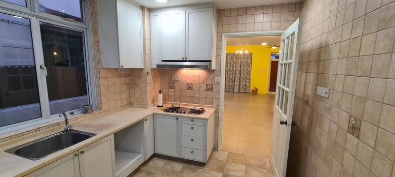 Seletar Hills Estate Corner Terrace For Rent, $6,490, 4 Bed 3 Bath 2,000 sqft $2.98 psf