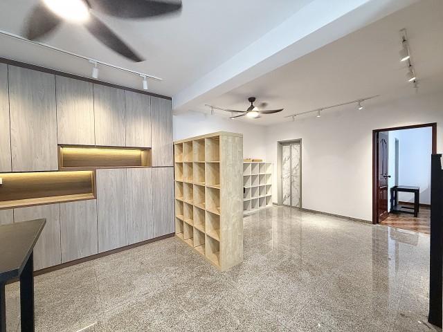 Prop-GPT: Apartment: D14  Kembangan Court