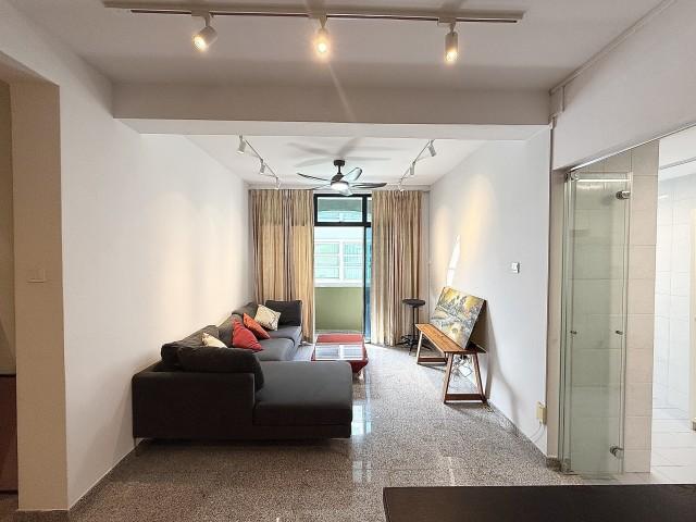 Kembangan Court Apartment For Rent, $4,100, 2 Bed 2 Bath 1,087 sqft $3.77 psf
