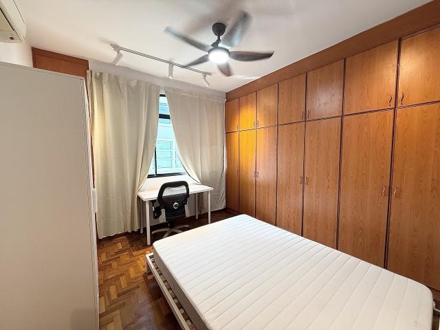 Kembangan Court Apartment For Rent, $4,100, 2 Bed 2 Bath 1,087 sqft $3.77 psf