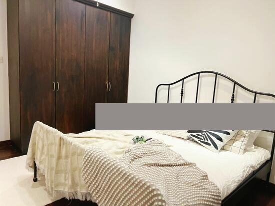 Prop-GPT: Terrace: D16  395 kew crescent