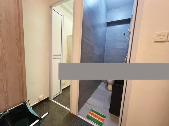 395 kew crescent Terraced House Room Rental, $2,268, 1 Bed 1 Bath 120 sqft $18.90 psf