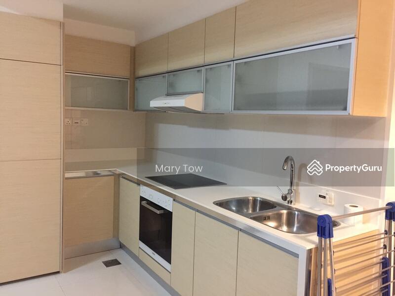 Prop-GPT: Apartment: D01 Marina The Sail @ Marina Bay