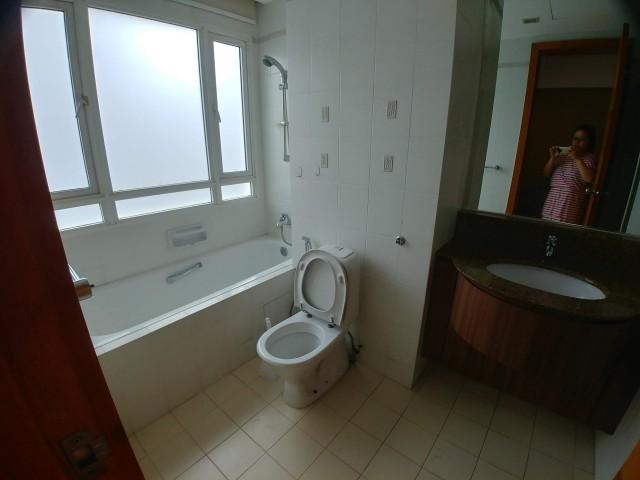 Parc Haven Apartment For Rent, $5,500, 3 Bed 4 Bath 2,669 sqft $2.06 psf