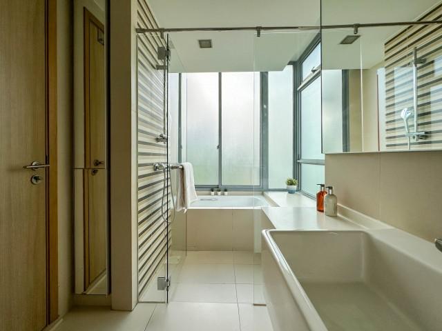 Condominium for Rent: D05, 126817