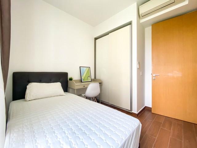 Condominium for Rent: Macpherson, D13, 368055