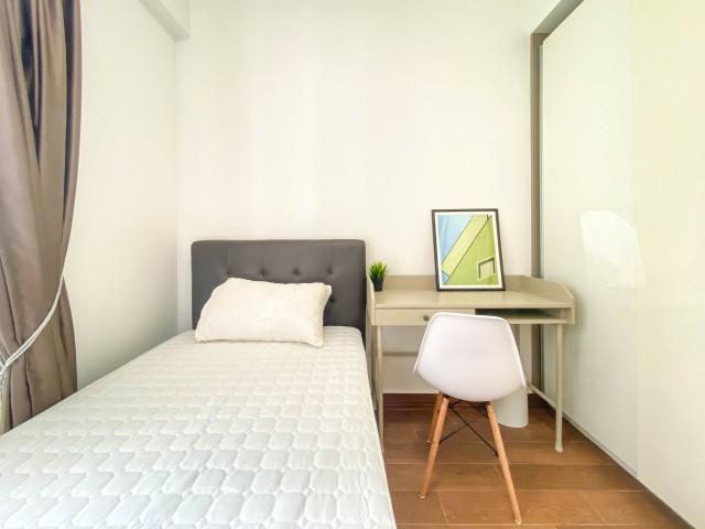 Condominium for Rent: Macpherson, D13, 368055
