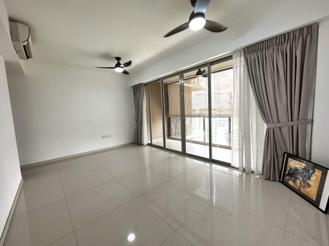 Bartley Residences Apartment For Rent, $5,100, 3 Bed 3 Bath 1,098 sqft $4.64 psf