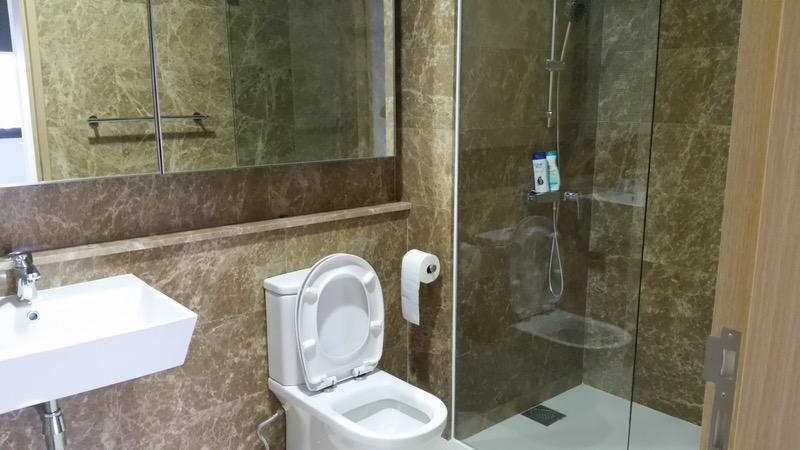 Boathouse Residences Condominium For Rent, $2,800, 1 Bed 1 Bath 624 sqft $4.49 psf