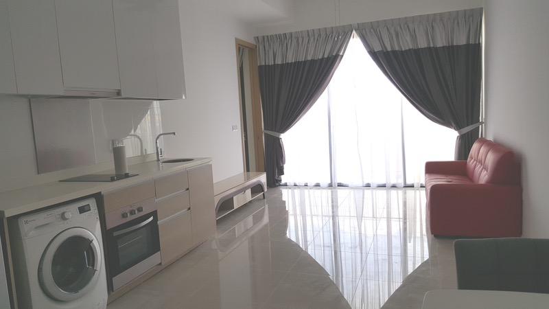 Boathouse Residences Condominium For Rent, $2,800, 1 Bed 1 Bath 624 sqft $4.49 psf