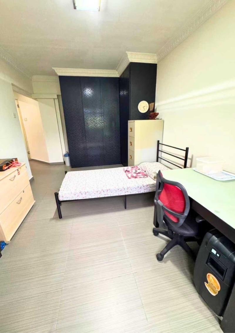 461 Choa Chu Kang Avenue 4 HDB Apartment For Rent, $3,200, 3 Bed 2 Bath 1,323 sqft $2.42 psf