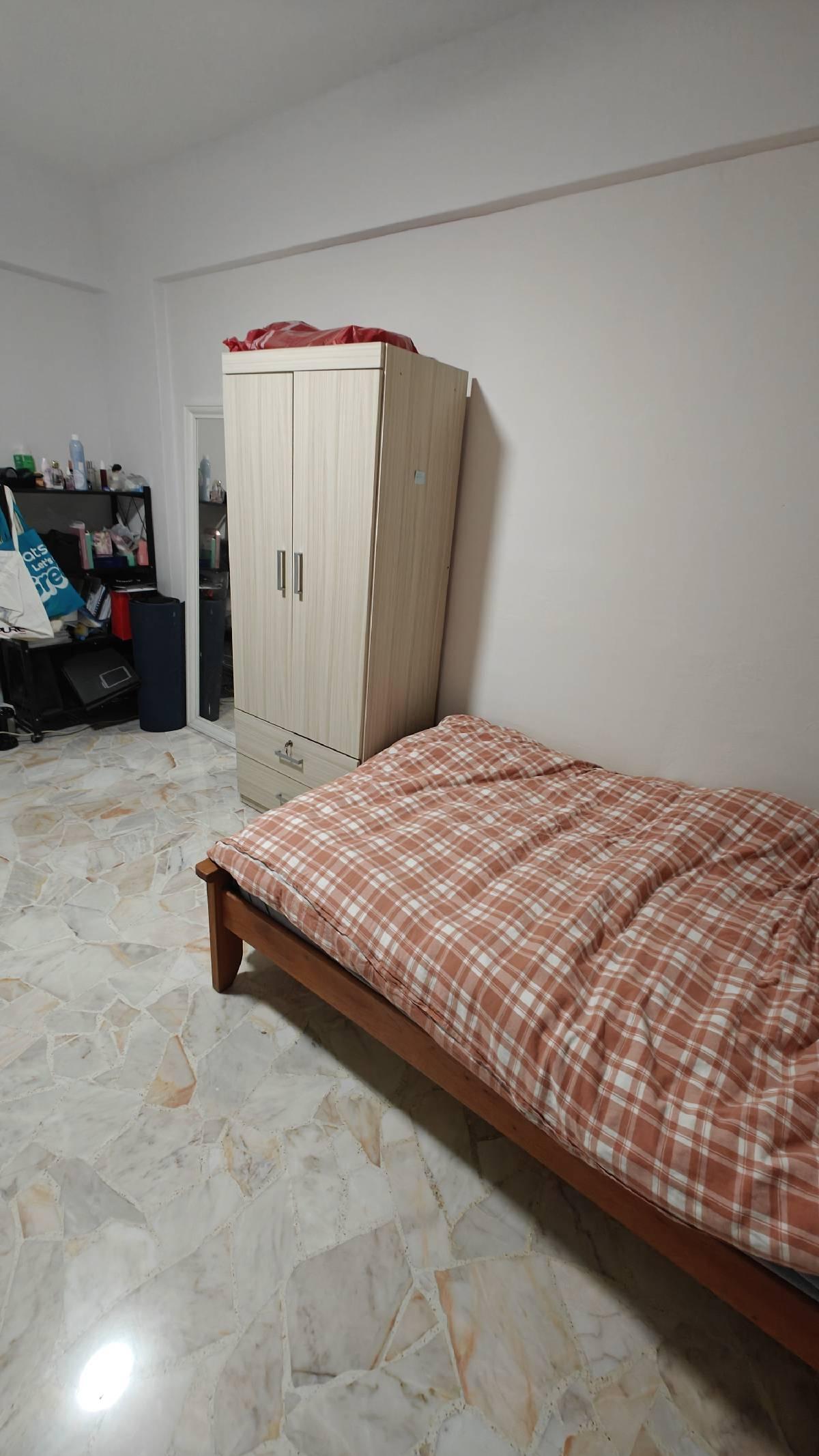 337 Hougang Avenue 7 HDB Apartment Room Rental, $950, 1 Bed 1 Bath 129 sqft $7.36 psf