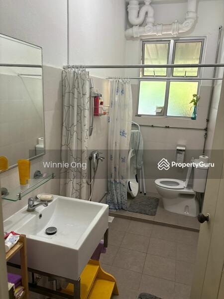 Semi-Detached for Rent: D15, 438425