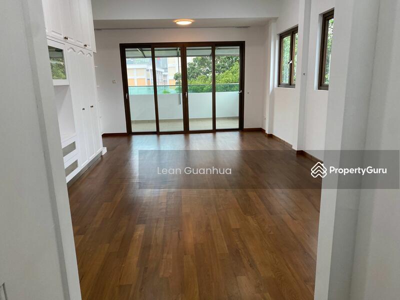 Semi-Detached for Rent: D19, 546581
