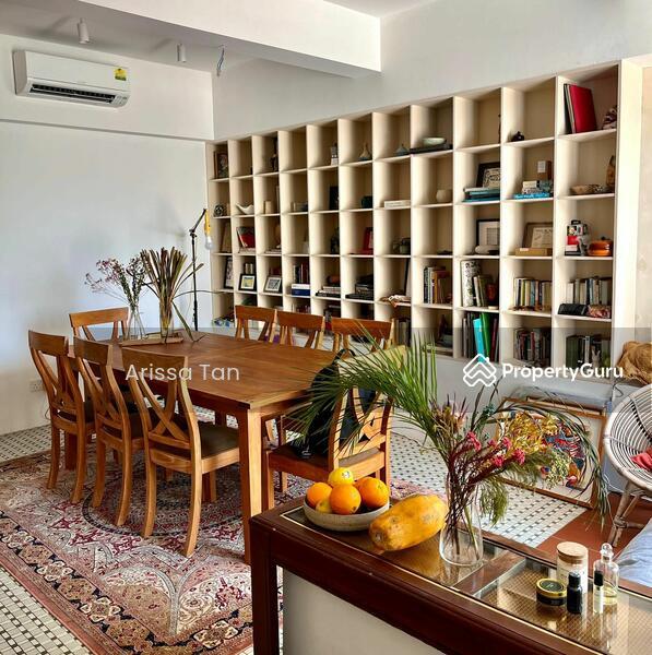 Prop-GPT: Apartment: D15  CHARMING UNIT IN HEART OF JOO CHIAT