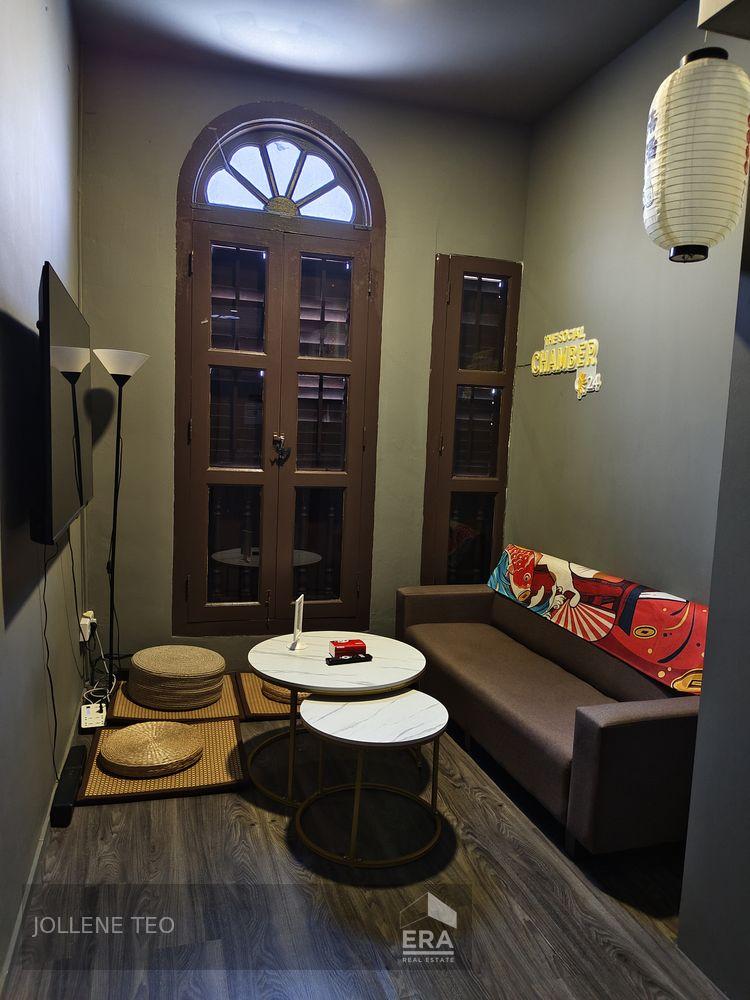 Prop-GPT: Retail: D01  11 Mosque Street