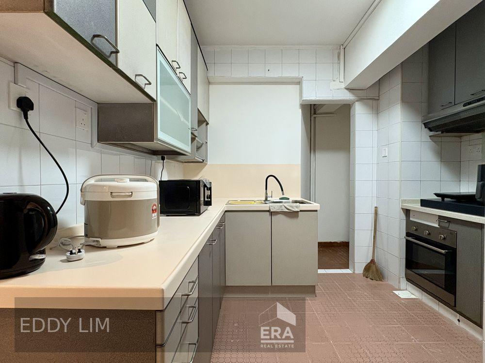 Condominium for Rent: Angklong Lane, D20, 579978