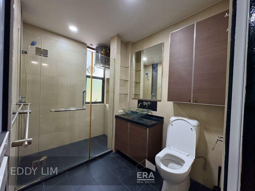 Condominium for Rent: Angklong Lane, D20, 579978