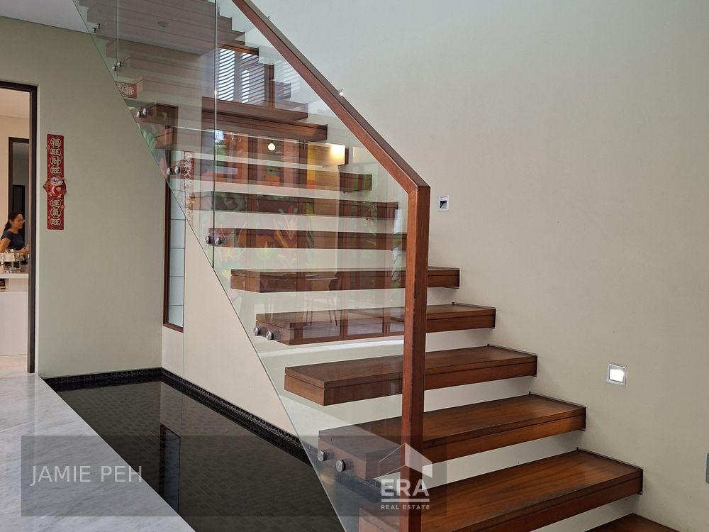 Semi-Detached for Rent: D14, 418344