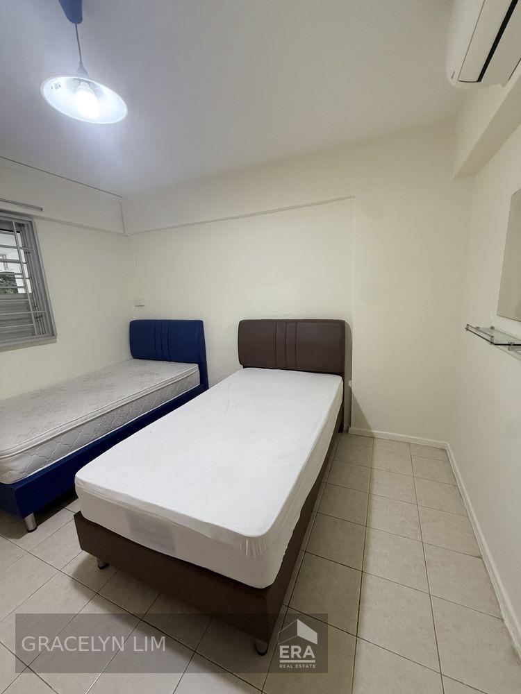 HDB - 3 room for Rent: Yishun Ring Road, Yishun, D27, 760108