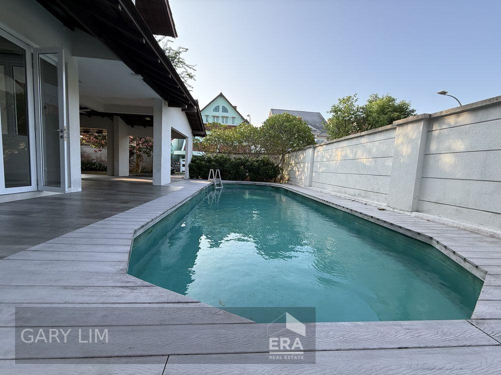 Detached for Rent: Greenleaf View, Holland, D10, 279250