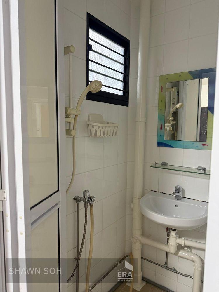 HDB - 2 room for Rent: Yishun Ring Road, Yishun, D27, 760138