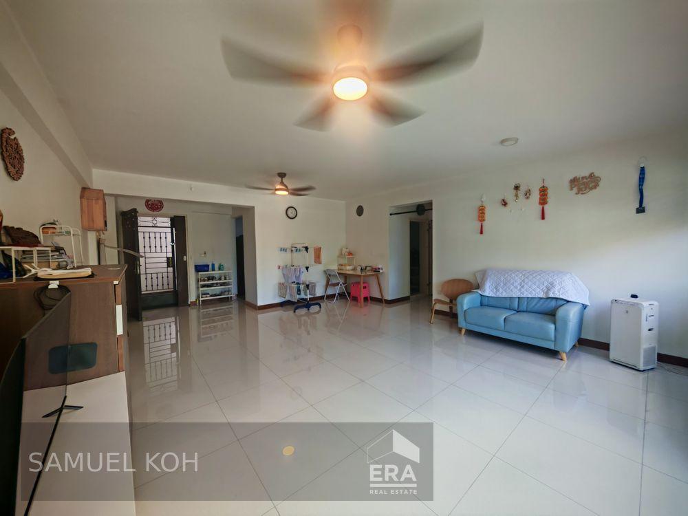HDB - 3 room for Rent: Yishun Ring Road, Yishun, D27, 761342