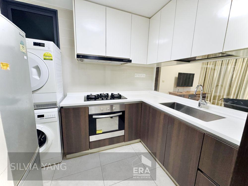 Prop-GPT: Condominium: D27 Yishun Symphony Suites