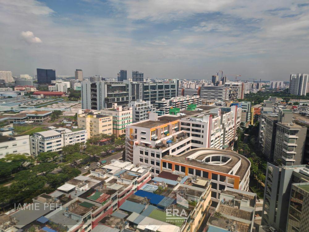 Commercial for Rent: Bukit Batok Crescent, Bukit Batok, D23, 658065