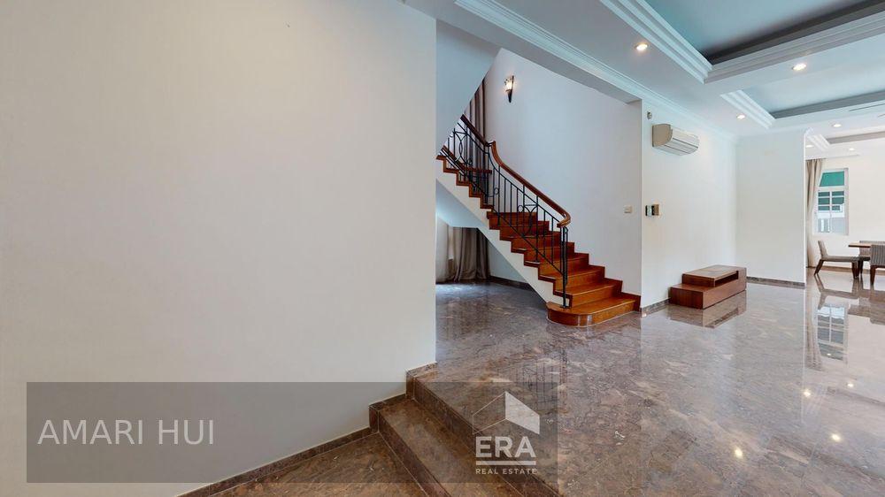 Bungalow for Rent: West Coast Road, West Coast, D05, 127433