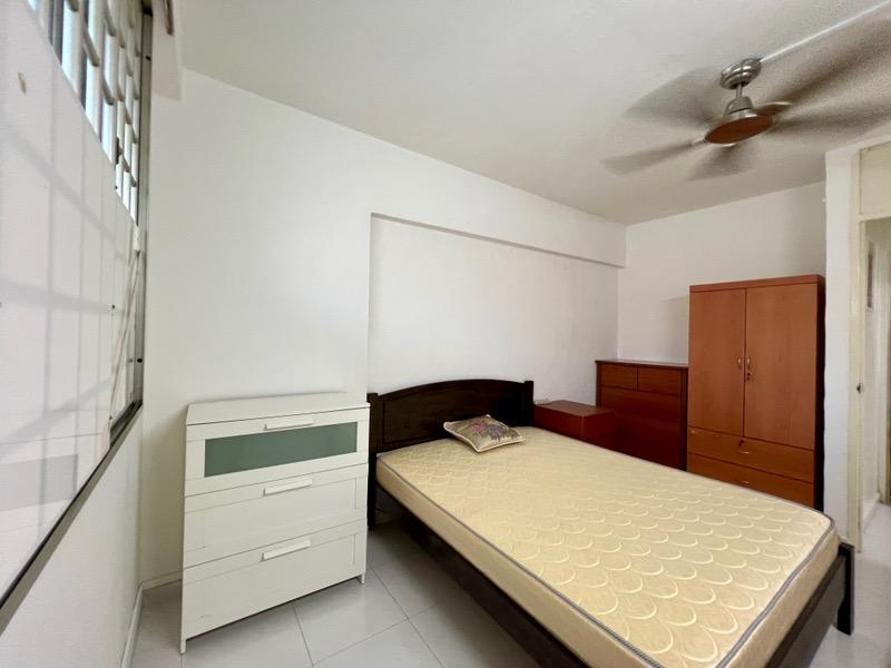 683 Hougang Avenue 8 HDB Apartment Room Rental, $900, 1 Bed 1 Bath 107 sqft $8.41 psf