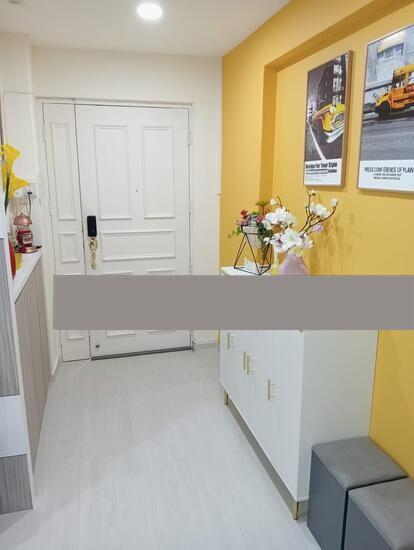 709 Woodlands Drive 70 HDB Apartment Room Rental, $850, 1 Bed 1 Bath 130 sqft $6.54 psf