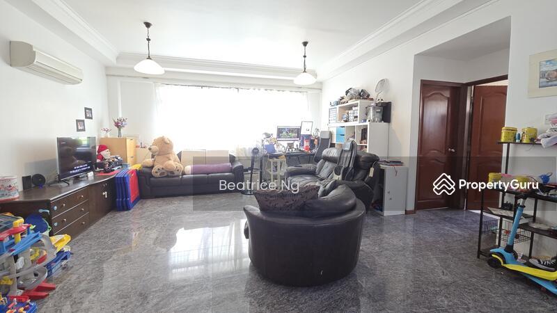 Prop-GPT: Apartment: D10  Kellock Lodge