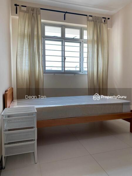 Prop-GPT: HDB Flat: D18 Pasir Ris 526B Costa Ris