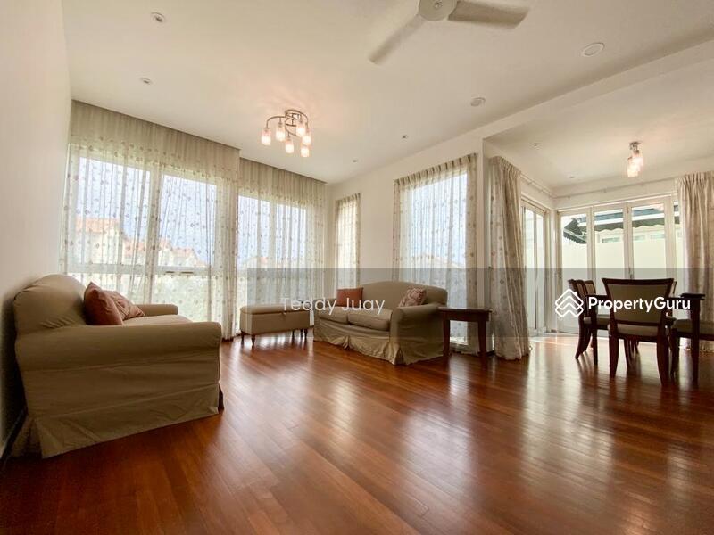 Prop-GPT: Condominium: D16  Country Park Condo