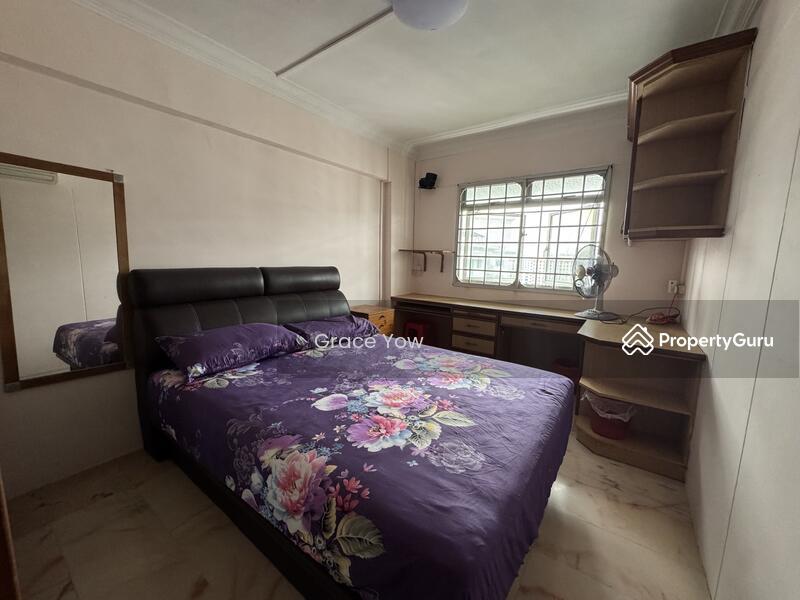 Prop-GPT: HDB Flat: D19  131 Rivervale Street