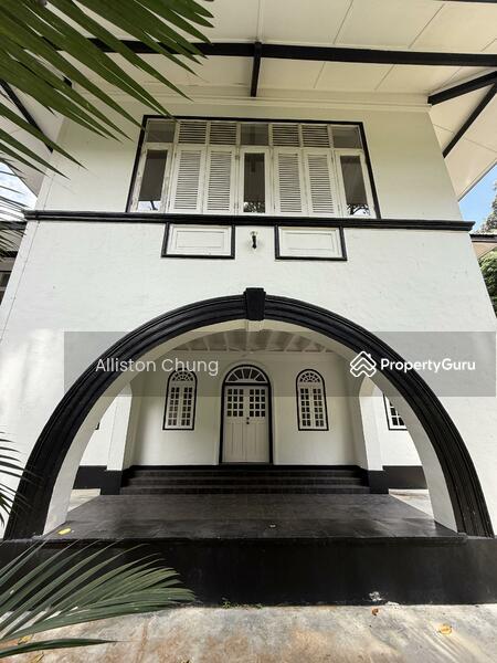 Bungalow for Rent: D11, 298350