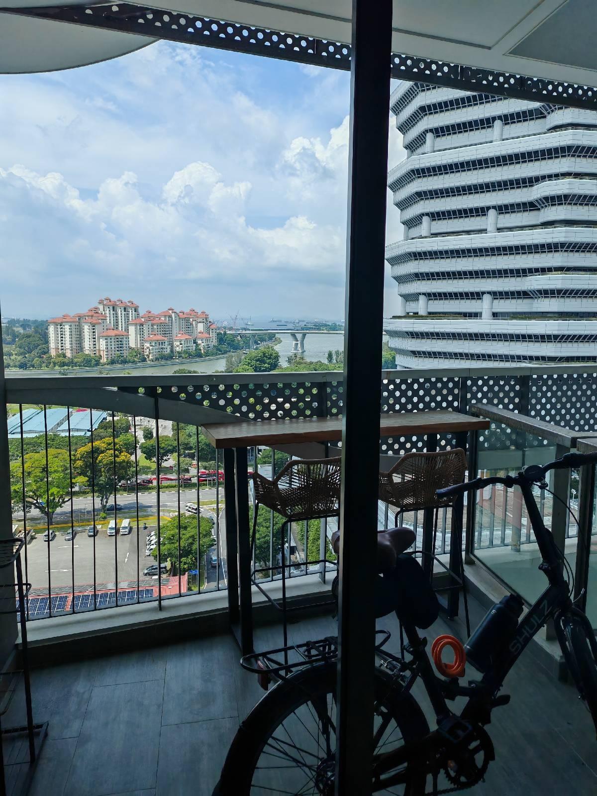 Condominium for Rent: D07, 199597
