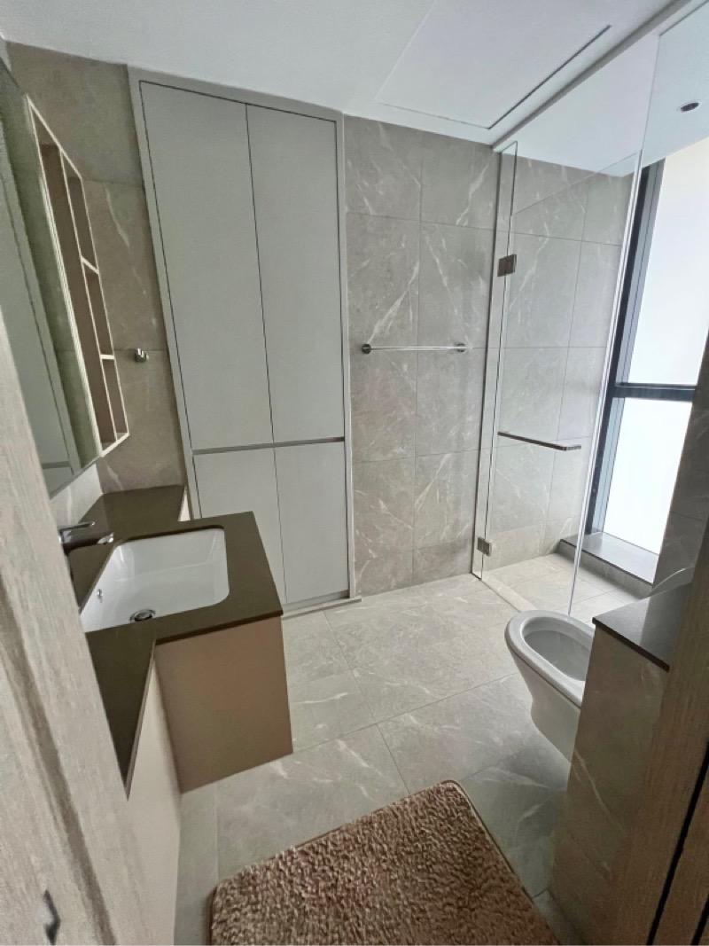 Penrose Condominium Room Rental, $2,200, 1 Bed 1 Bath 200 sqft $11.00 psf