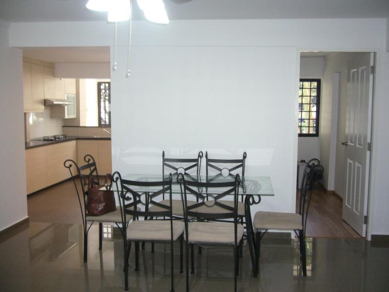 Prop-GPT: HDB Apartment: D12 Toa Payoh 222 Lorong 8 Toa Payoh