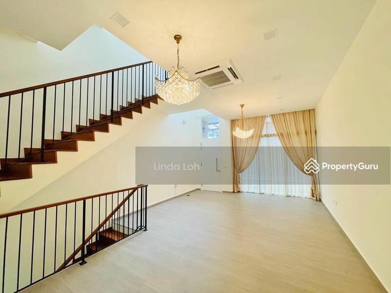 Cluster House for Rent: D19, 546009