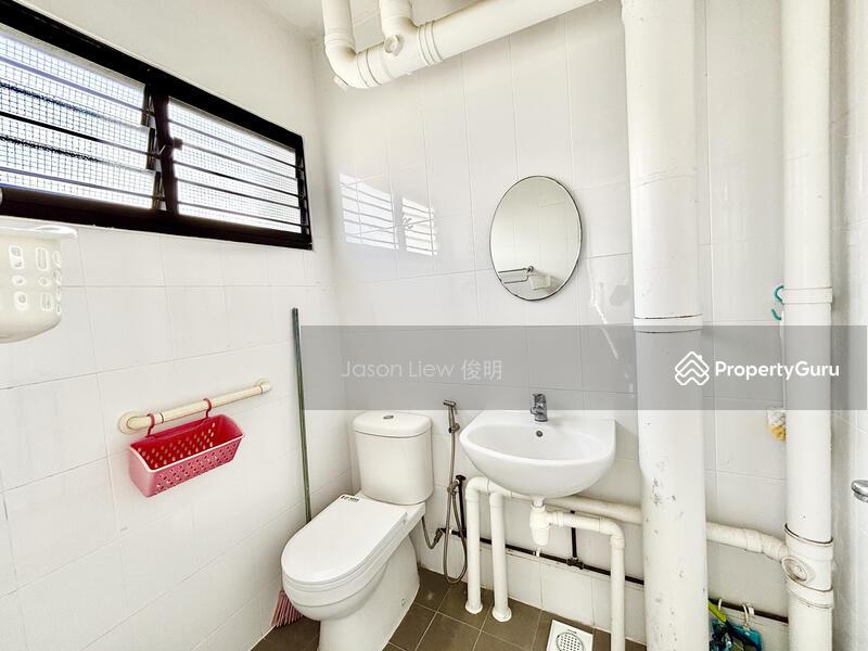HDB Flat for Rent: Yishun, D27, 760128