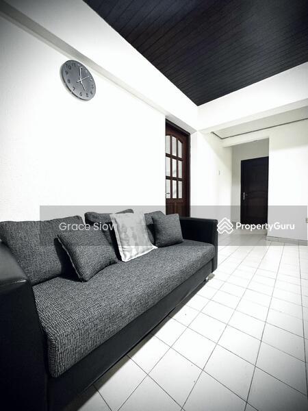 Condominium for Rent: D22, 600000