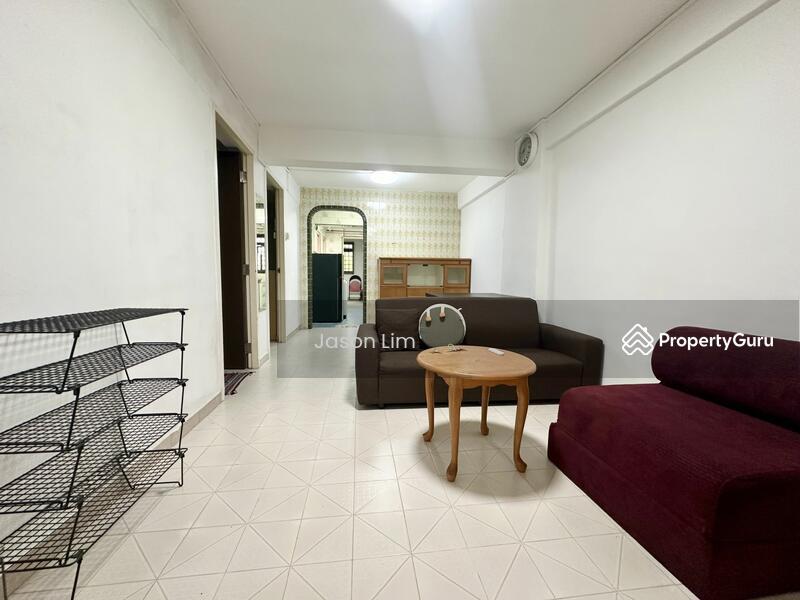 Prop-GPT: HDB Flat: D03 Tiong Bahru 130 Kim Tian Road